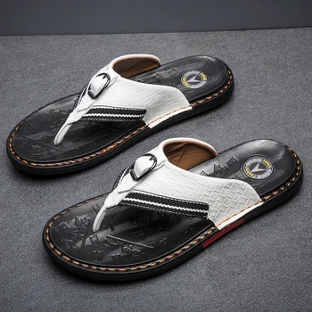 Qmaigie / мужские вьетнамки из натуральной кожи, роскошные брендовые тапочки, пляжные повседневные сандалии, новинка 2023 года, летняя мужская модная обувь белого цвета