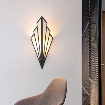 Скандинавское современное Творчество G9 LED настенный светильник Треугольной формы для спальни гостиной кабинета светильник для освещения коридора лестницы
