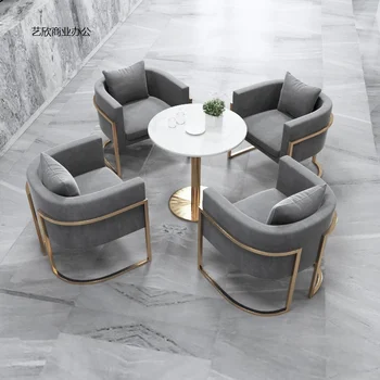 Сочетание стола для переговоров и стула в скандинавском стиле, кофейня, современный светлый роскошный диван для приема в отделе продаж, маленький круглый столик