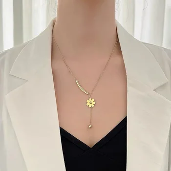 Корейское издание из титановой стали, ожерелье с кисточкой Little Daisy, женские украшения, легкие, роскошные, универсальные, высококачественные украшения-цепочки