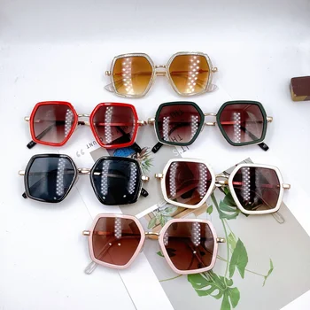 Модные детские солнцезащитные очки с многоугольным солнцезащитным козырьком в металлической оправе для путешествий с защитой от ультрафиолета