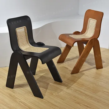 Средневековый обеденный стул Японский стул в тихом стиле с изогнутой спинкой Обеденный стул в стиле Ретро из ротанга, массив Дерева, диван-кресло для кабинета, мебель