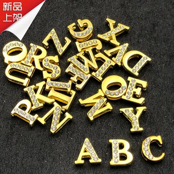 Подвески-слайдеры с буквами золотого цвета, наполовину выложенные кристаллами Бусины-слайдеры с начальным алфавитом Для 8 мм кожаного сетчатого браслета, Брелка-ожерелья