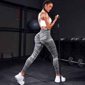 Новые бесшовные эластичные штаны для йоги, женские облегающие леггинсы с высокой талией, подтягивающие ягодицы, Дышащие спортивные штаны для фитнеса в тренажерном зале
